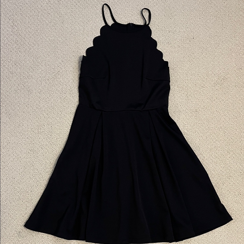 Elegant Black Sleeveless Dress